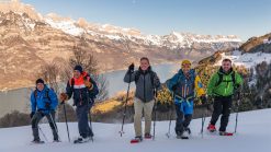 Schneeschuhwanderung über dem Walensee