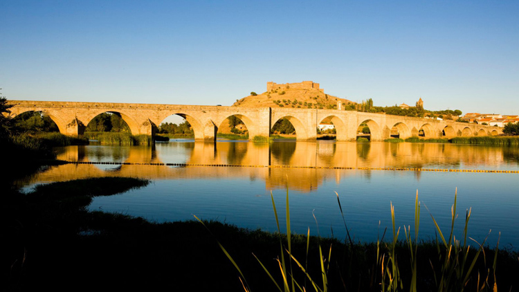 Spanien